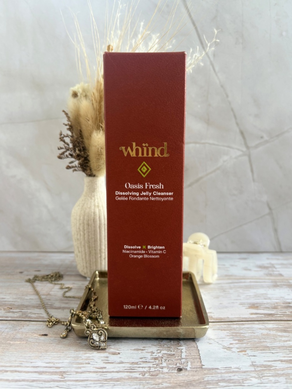 Whind Oasis Fresh Dissolving Jelly Cleanser Orange Luxury Switzerland Skincare